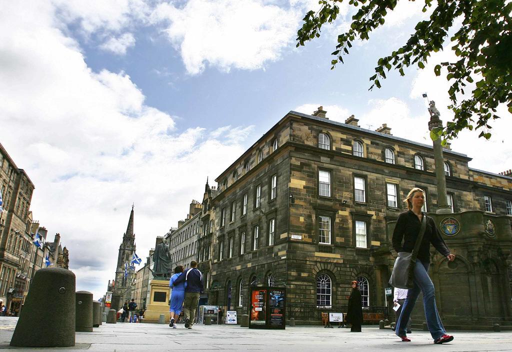 Parliament Sq Apartamento Edimburgo Exterior foto
